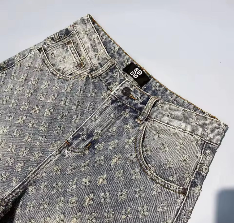 ג׳ינס קצר באגי