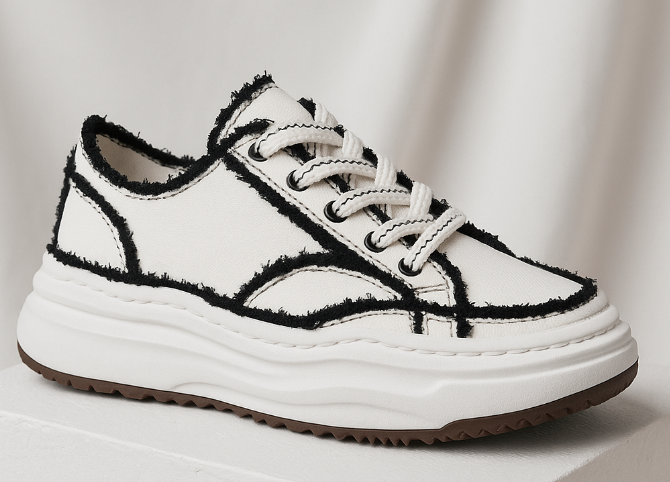 Maison Mihara Yasuhiro White | מייסון מיהרה יאסוהירו